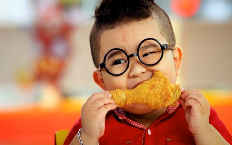 Gà rán bao nhiêu calo?