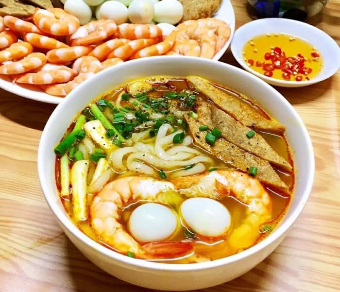 Cách nấu bánh canh chả cá Nha Trang, Quy Nhơn đúng vị ngon hấp dẫn