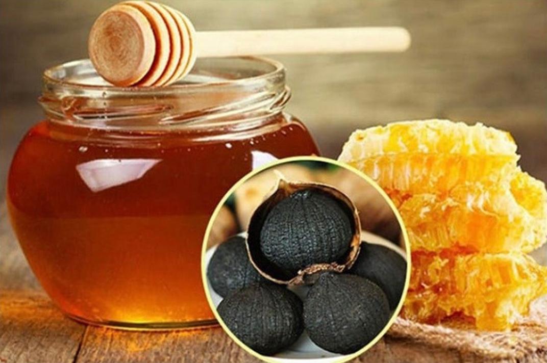 tỏi đen ngâm mật ong